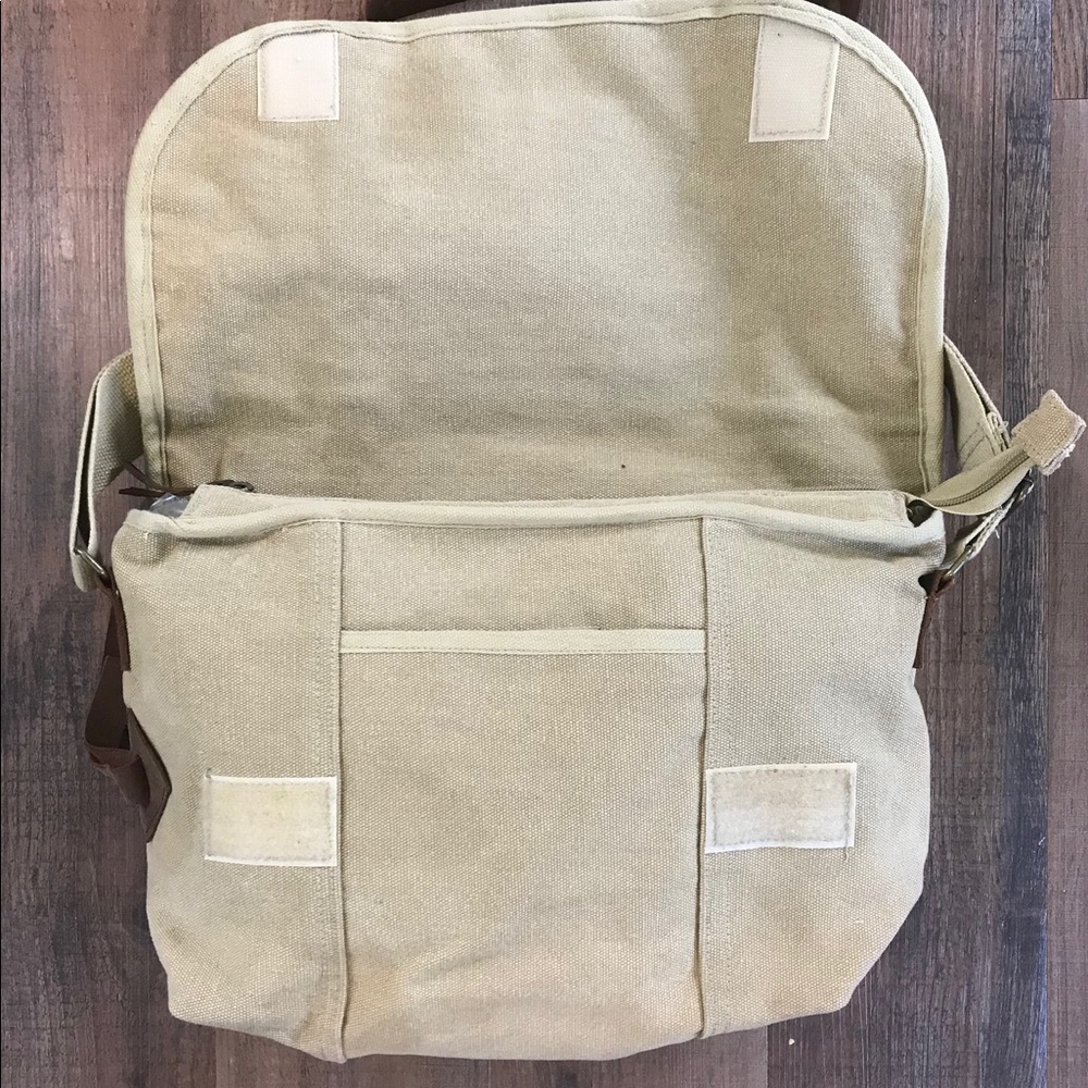 Rothco Canvas Shoulder Bag with Rainbow Trout - Picture 3 of 6